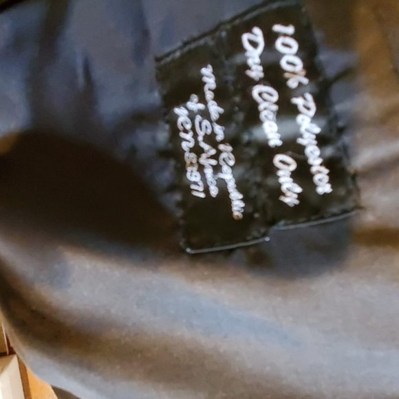 Stanley Blacker Tuxedo Jacket, Pants 2Shirts, 35L - Picture 3 of 6